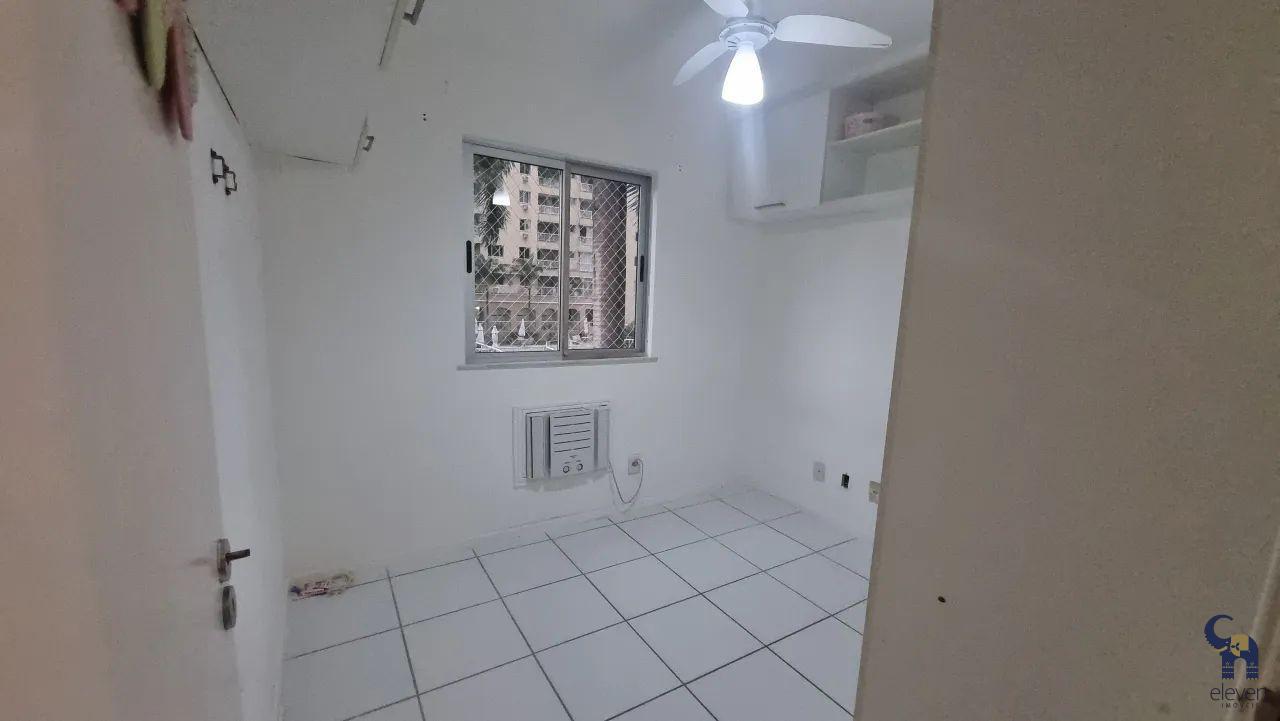 Apartamento à venda com 4 quartos, 76m² - Foto 4