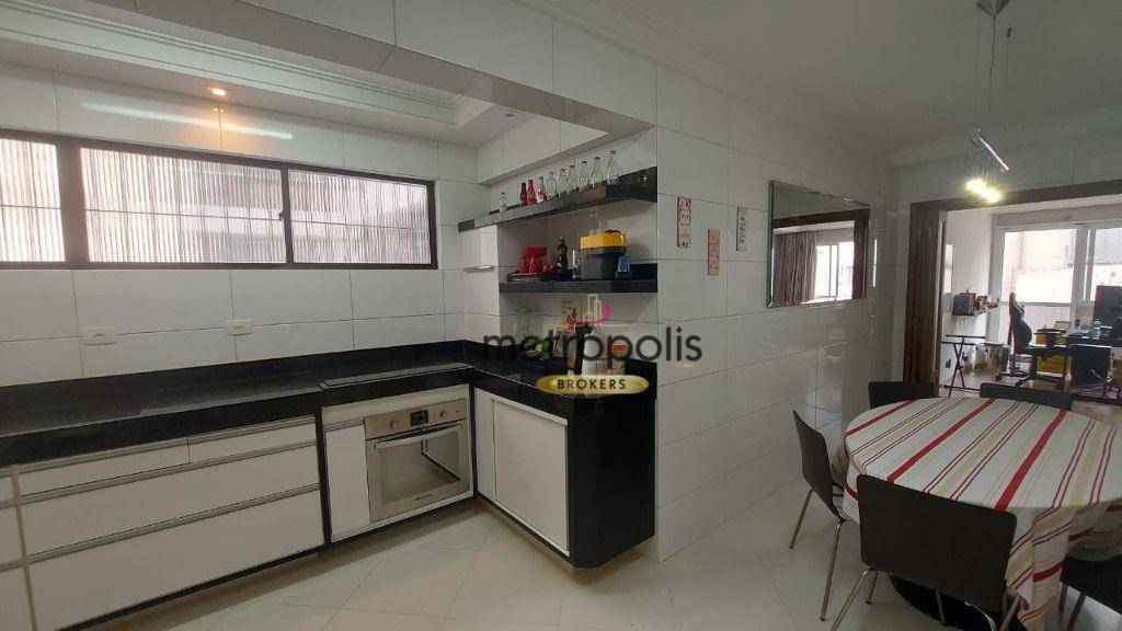 Apartamento à venda com 3 quartos, 114m² - Foto 1