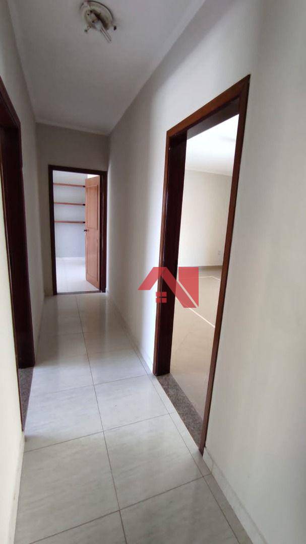 Sobrado à venda com 3 quartos, 214m² - Foto 11