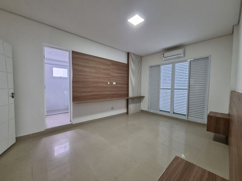 Apartamento à venda com 3 quartos, 180m² - Foto 16