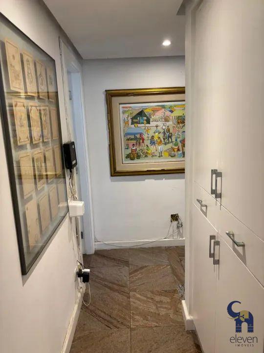 Apartamento à venda com 3 quartos, 170m² - Foto 14