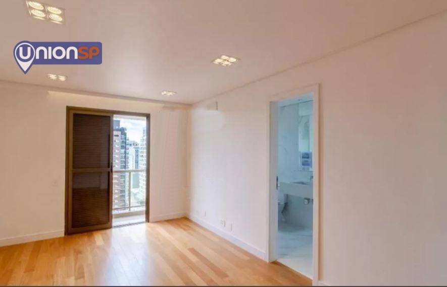 Apartamento à venda com 4 quartos, 194m² - Foto 6