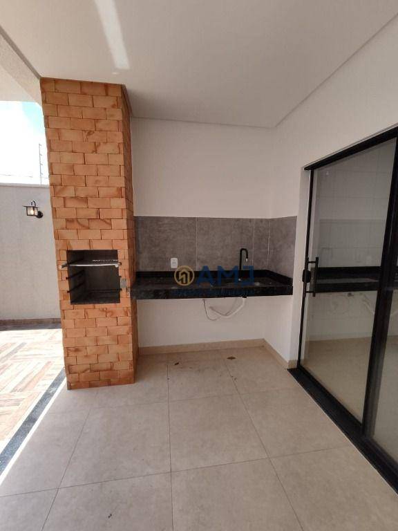 Casa à venda com 3 quartos, 135m² - Foto 11