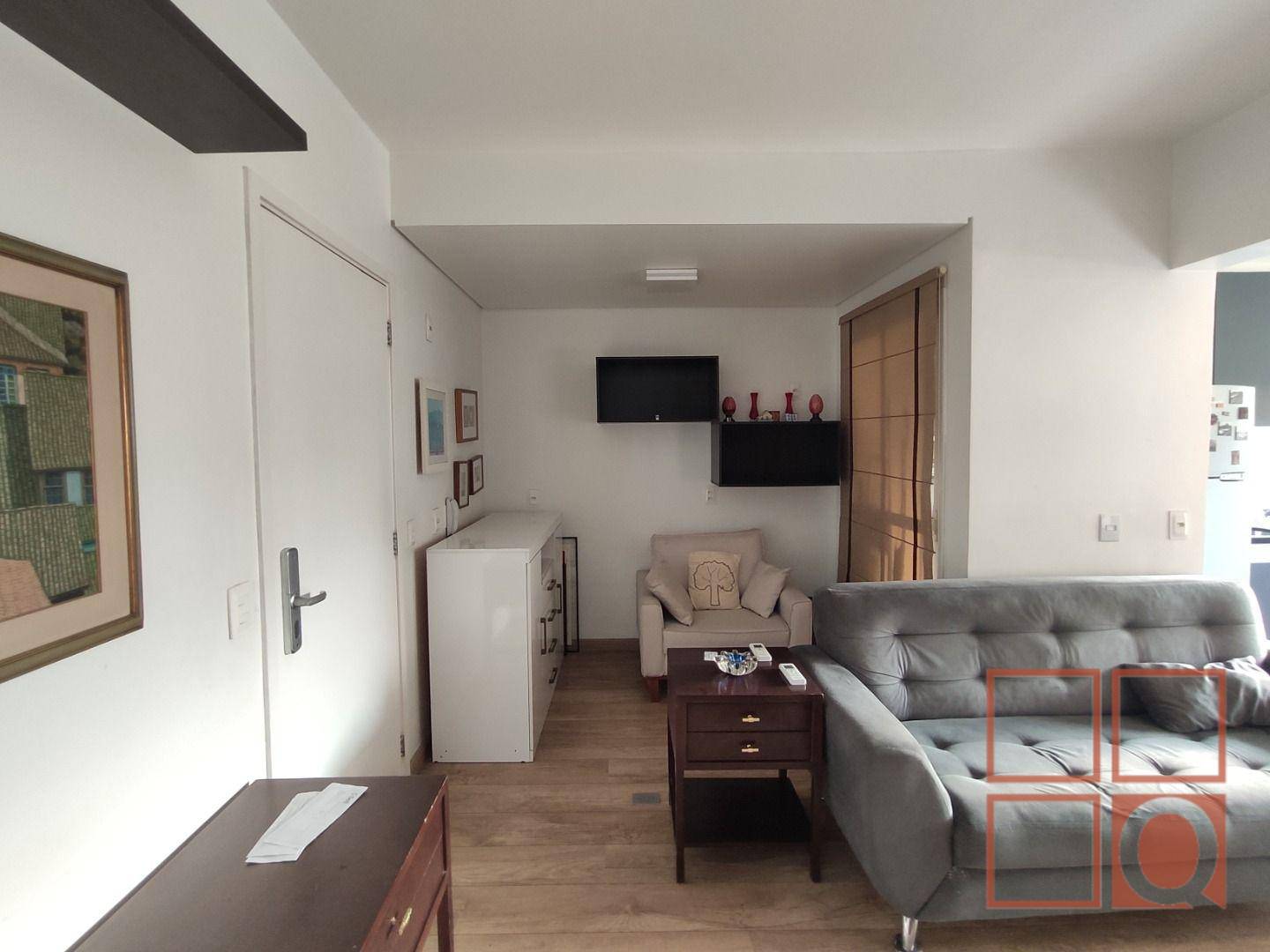 Apartamento à venda com 1 quarto, 33m² - Foto 2