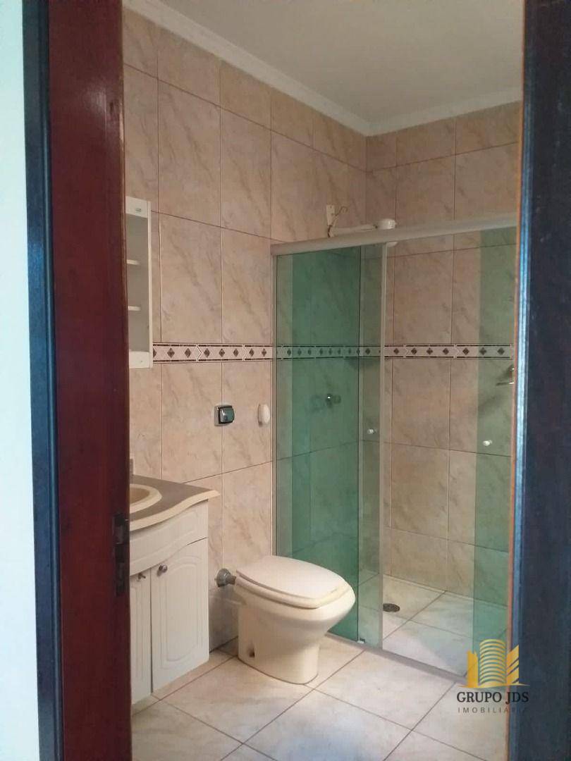 Casa à venda com 3 quartos, 250m² - Foto 15