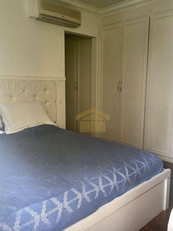 Apartamento à venda com 3 quartos, 141m² - Foto 19