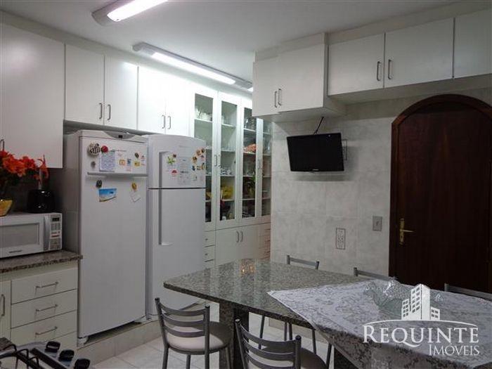 Sobrado à venda com 3 quartos, 150m² - Foto 12