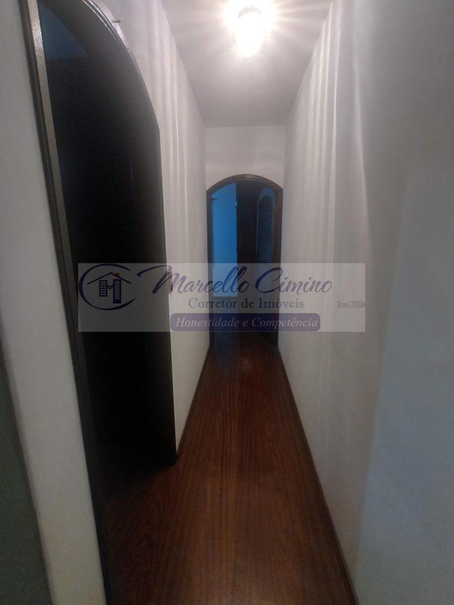 Sobrado à venda com 3 quartos, 250m² - Foto 11