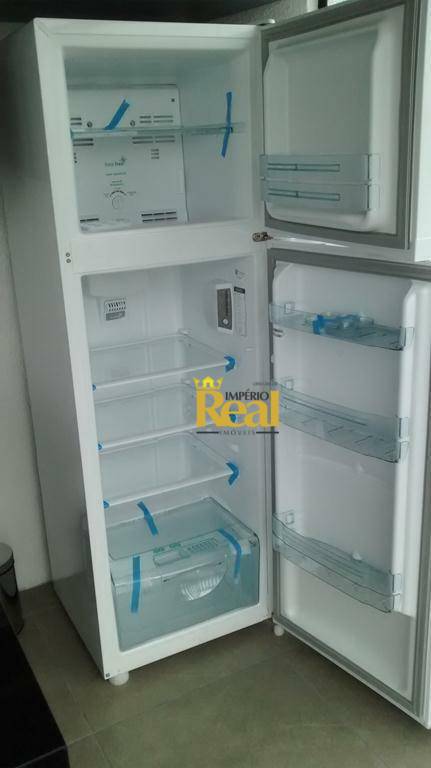 Apartamento à venda e aluguel com 1 quarto, 42m² - Foto 12