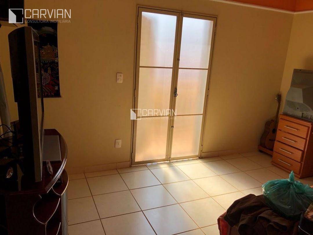 Casa à venda com 4 quartos, 335m² - Foto 18