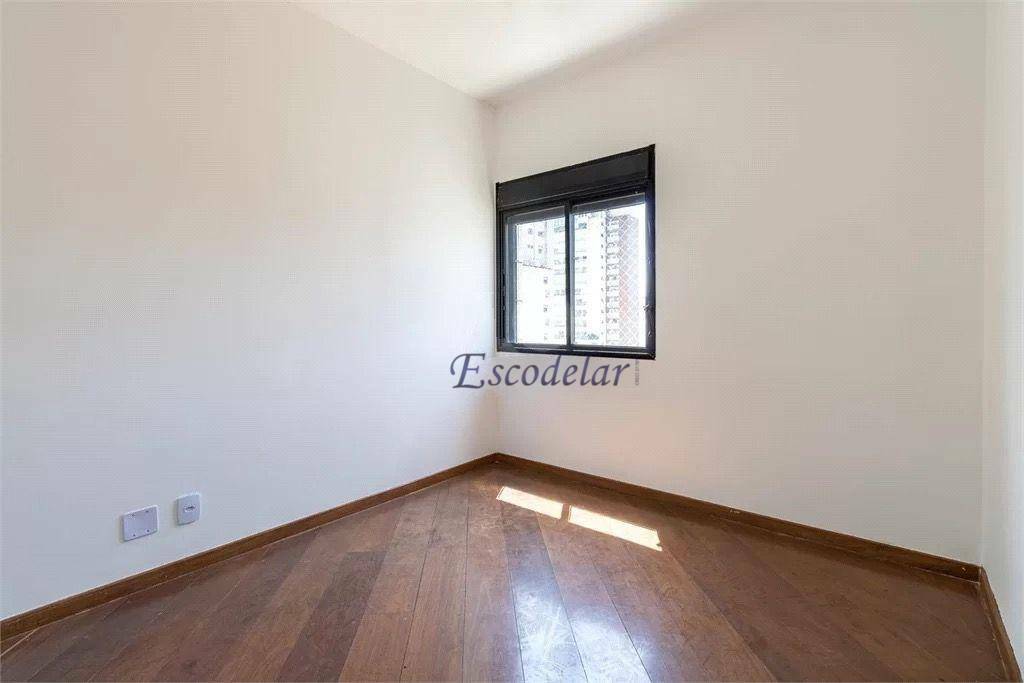 Apartamento à venda com 4 quartos, 214m² - Foto 32