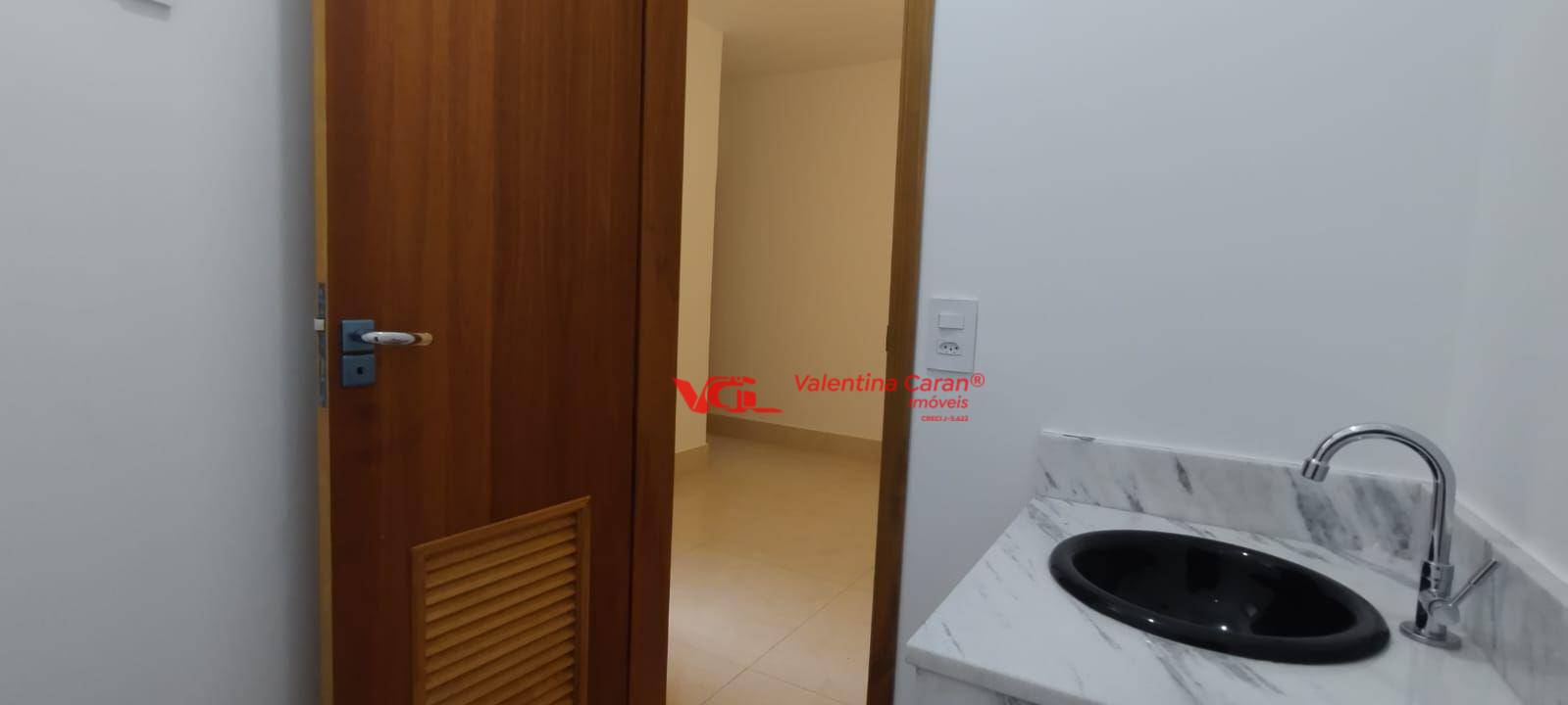 Casa à venda com 2 quartos, 68m² - Foto 12