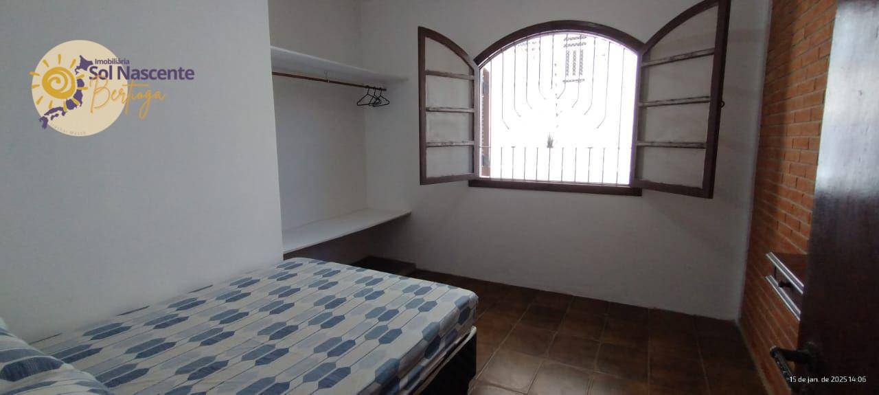 Casa para alugar com 4 quartos, 165m² - Foto 3