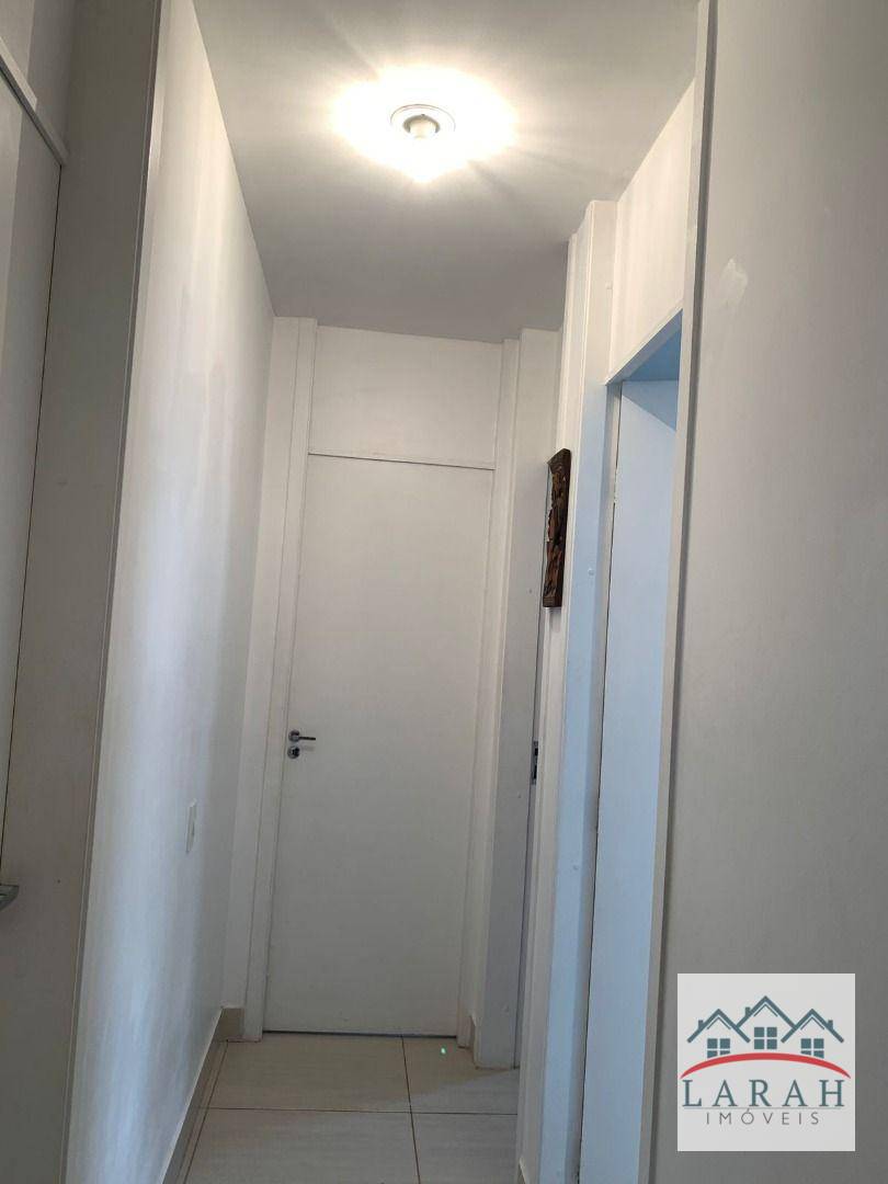 Apartamento à venda com 3 quartos, 70m² - Foto 8