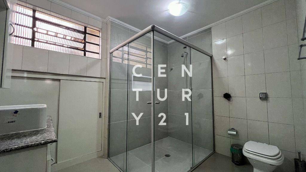 Sobrado à venda com 3 quartos, 240m² - Foto 19