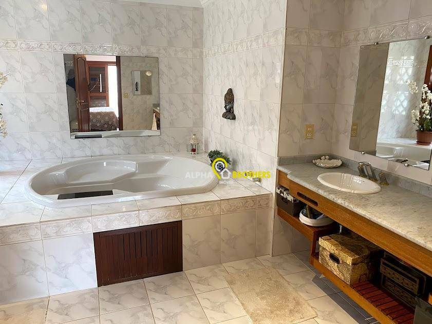 Casa de Condomínio à venda com 3 quartos, 371m² - Foto 18