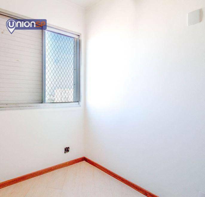 Apartamento à venda com 3 quartos, 82m² - Foto 9