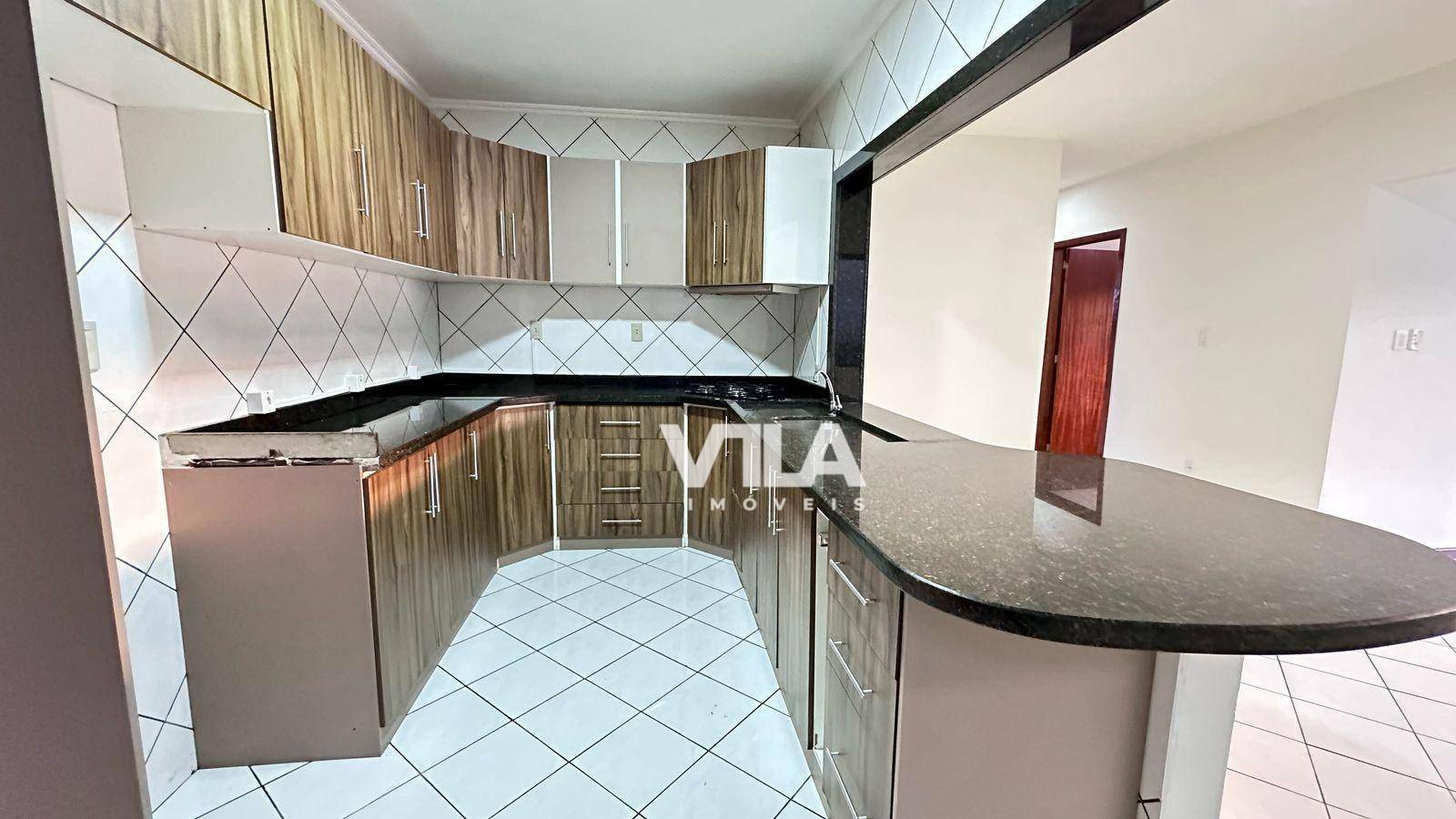 Casa à venda com 3 quartos, 355m² - Foto 15