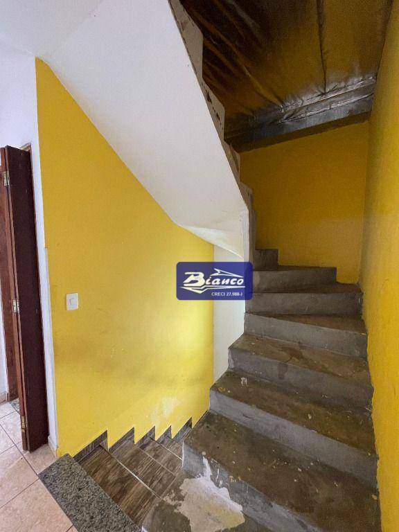 Sobrado à venda com 3 quartos, 100m² - Foto 8