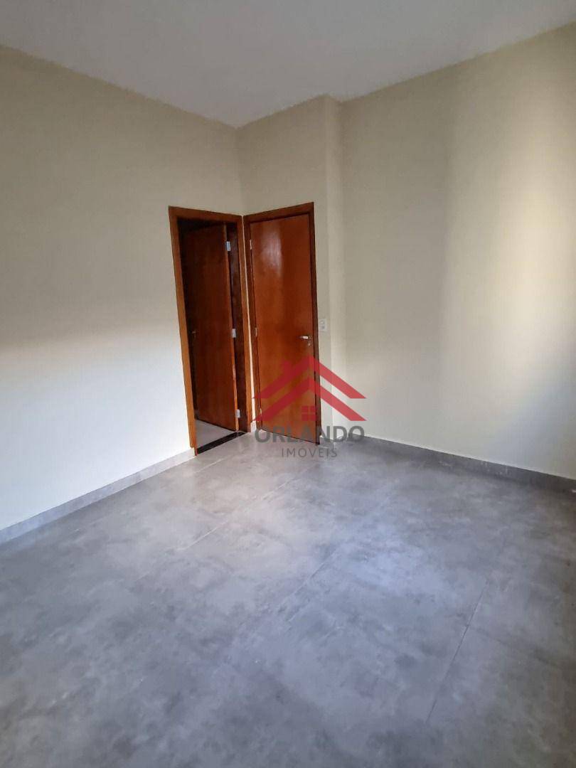 Casa à venda com 3 quartos, 120m² - Foto 11