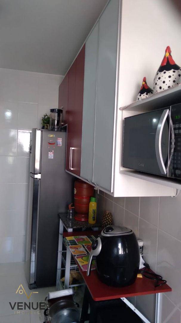 Apartamento à venda com 2 quartos, 48m² - Foto 11