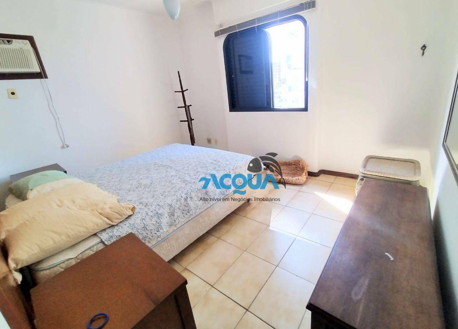 Apartamento à venda com 4 quartos, 150m² - Foto 7