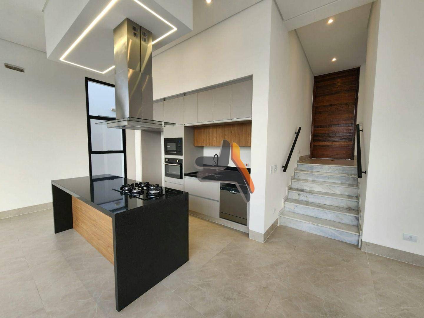 Casa de Condomínio à venda com 3 quartos, 265m² - Foto 4