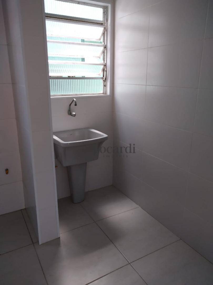 Apartamento à venda com 2 quartos, 80m² - Foto 5