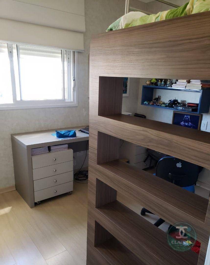 Apartamento à venda com 3 quartos, 204m² - Foto 18