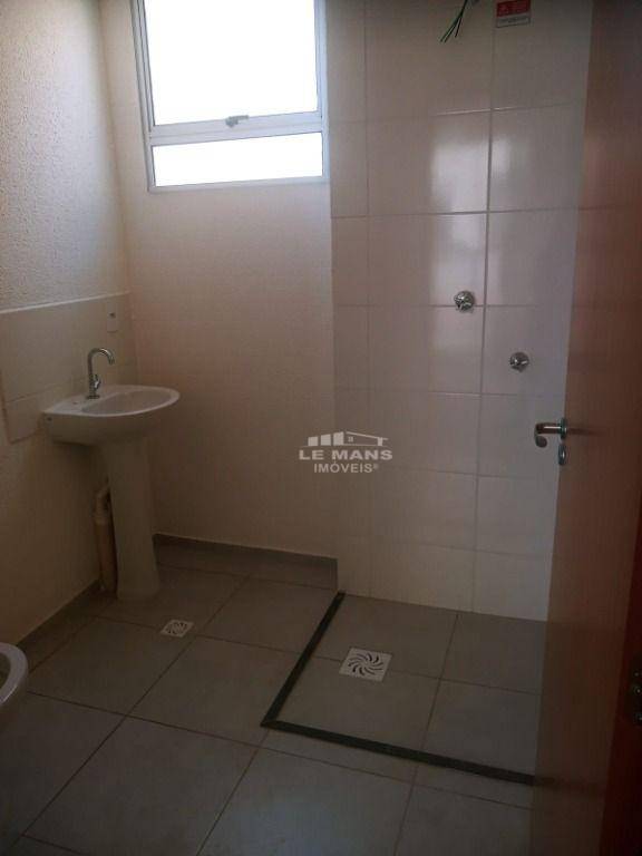 Apartamento à venda com 2 quartos, 42m² - Foto 16