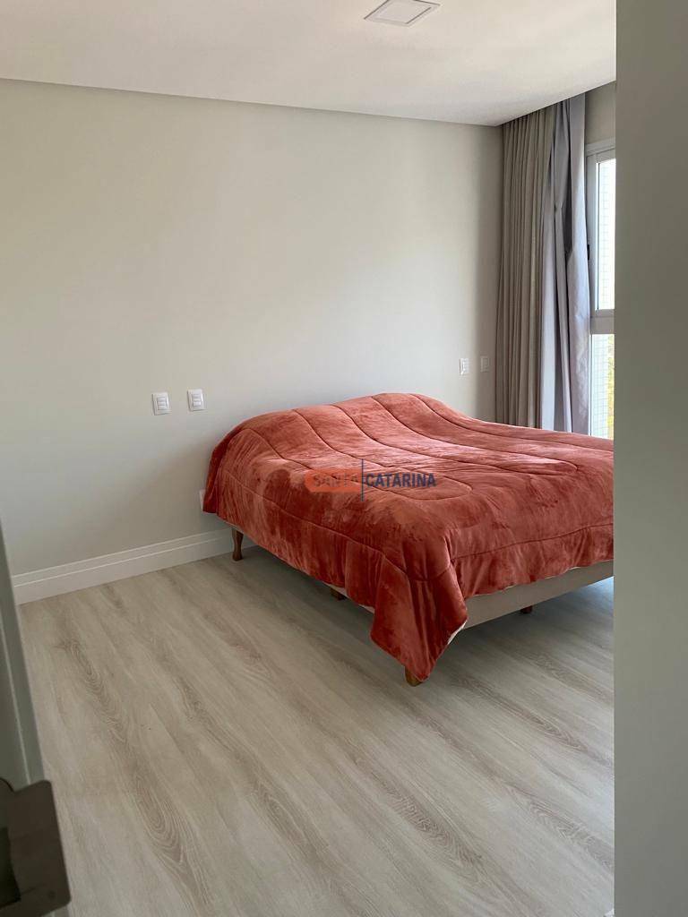 Apartamento à venda com 4 quartos, 291m² - Foto 14