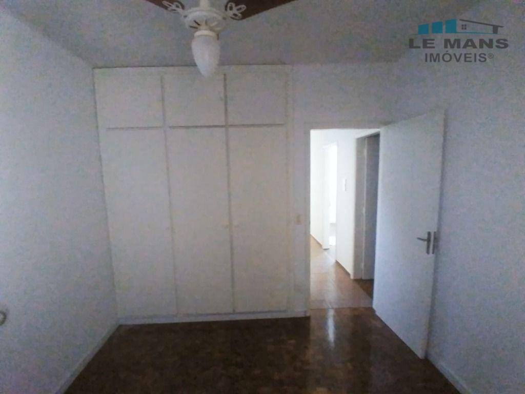 Casa à venda com 3 quartos, 180m² - Foto 34