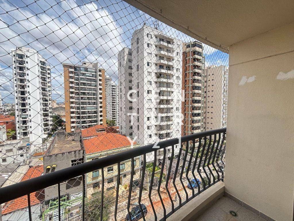 Apartamento à venda com 3 quartos, 70m² - Foto 2