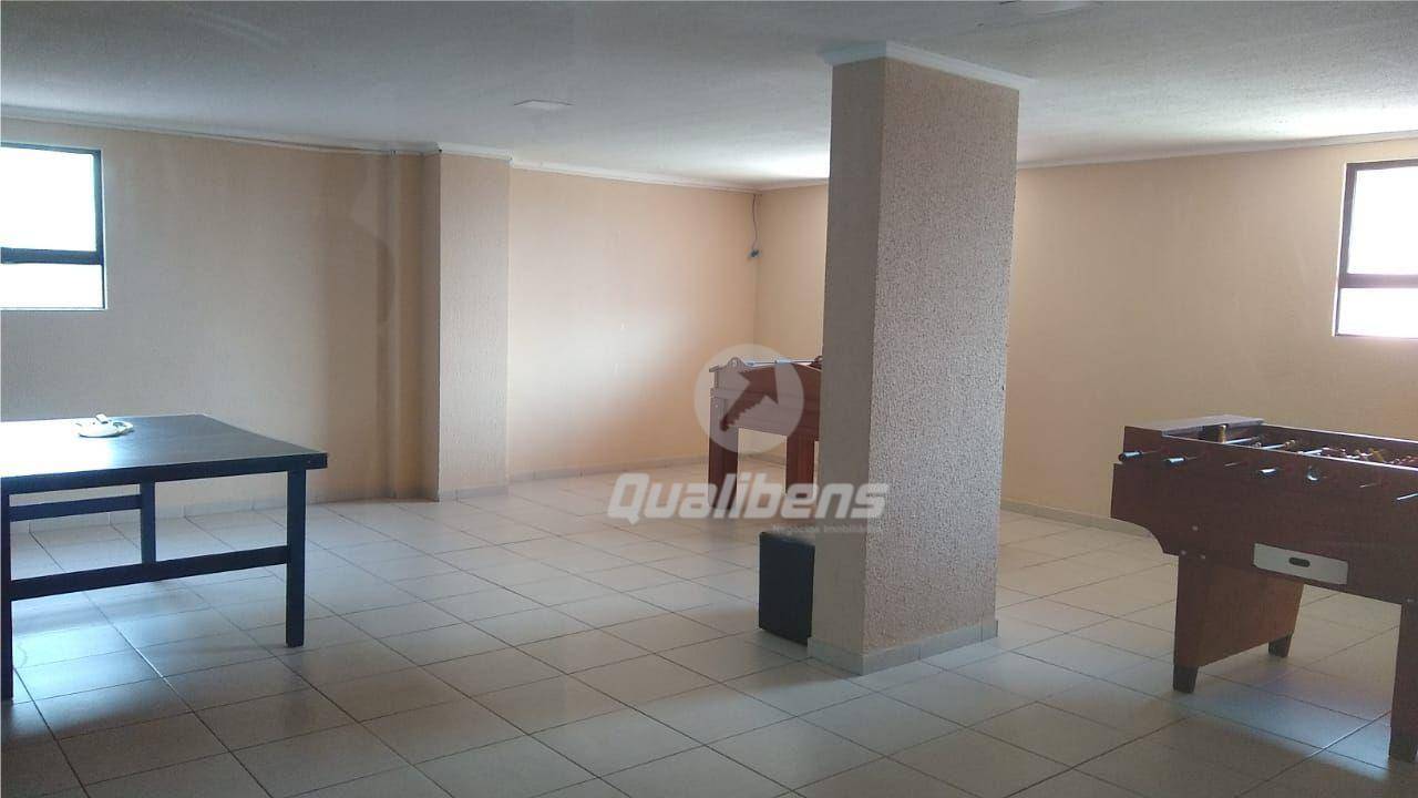 Apartamento para alugar com 2 quartos, 70m² - Foto 28