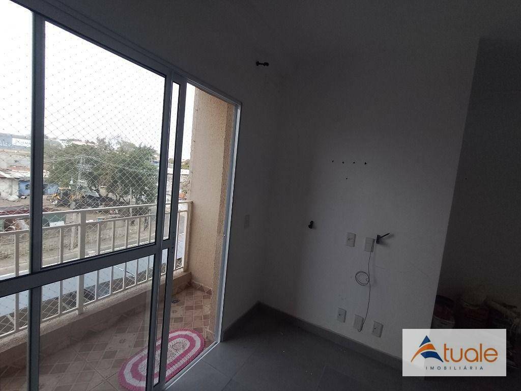 Apartamento à venda com 2 quartos, 58m² - Foto 3