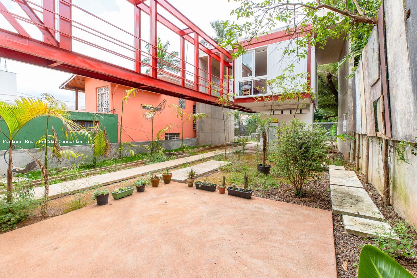 Casa à venda com 4 quartos, 500m² - Foto 35