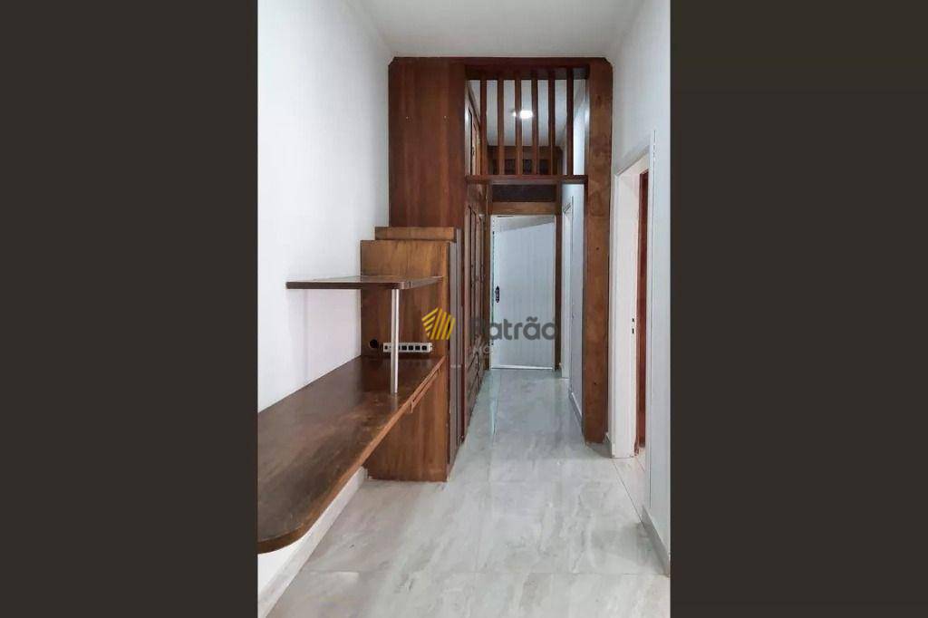 Casa à venda e aluguel com 5 quartos, 500m² - Foto 30