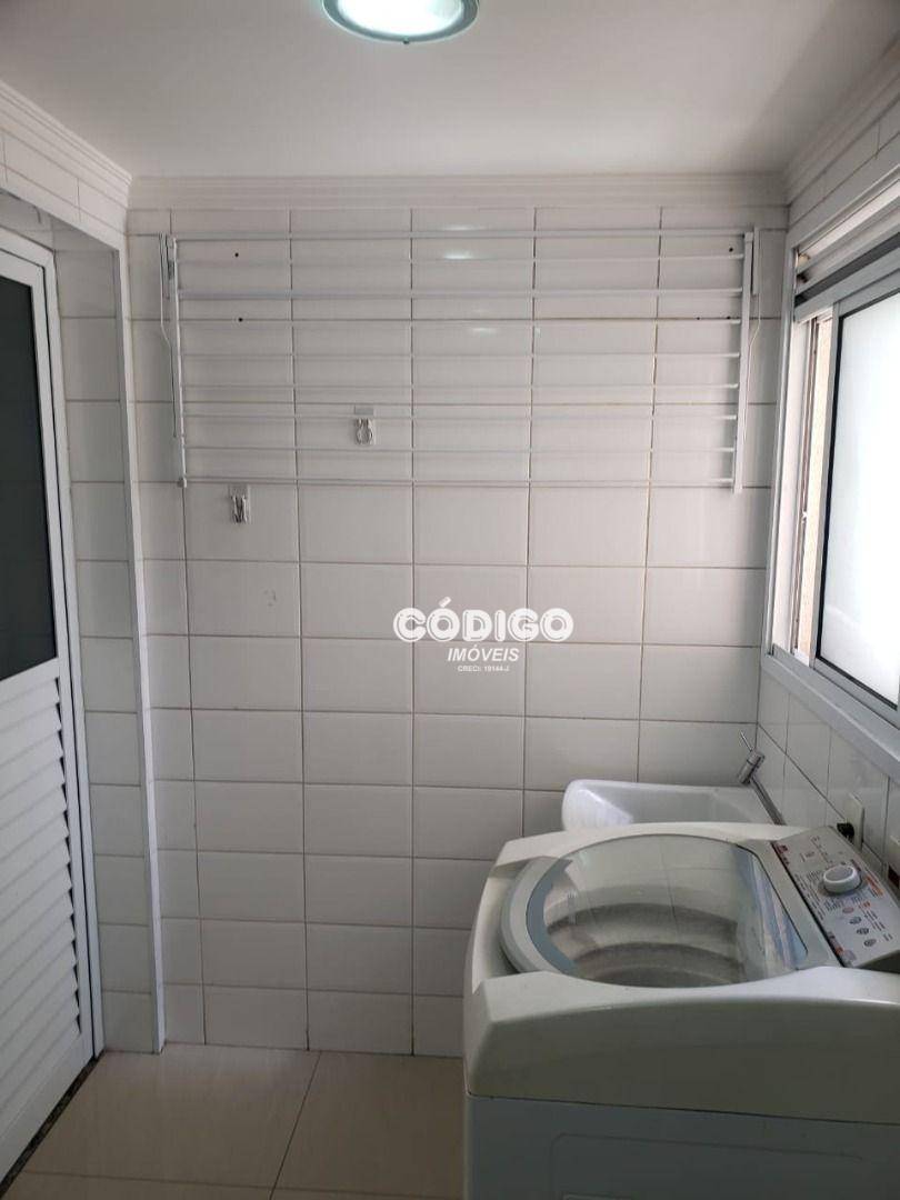 Apartamento à venda com 3 quartos, 110m² - Foto 35