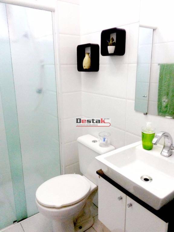 Apartamento à venda com 2 quartos, 56m² - Foto 17