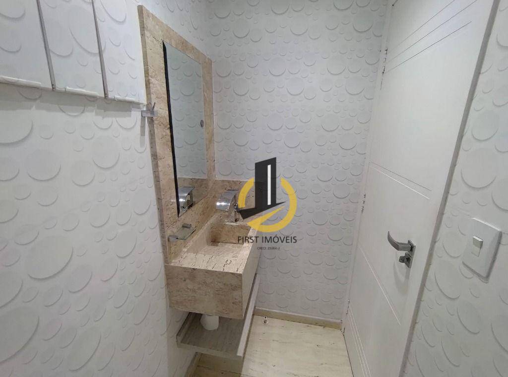 Sobrado à venda com 2 quartos, 220m² - Foto 10