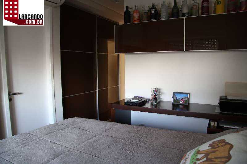 Apartamento à venda com 3 quartos, 216m² - Foto 6