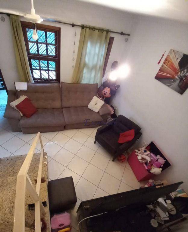 Sobrado à venda com 2 quartos, 60m² - Foto 1