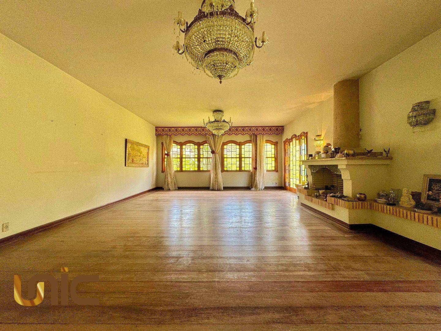 Casa à venda com 4 quartos, 500m² - Foto 9