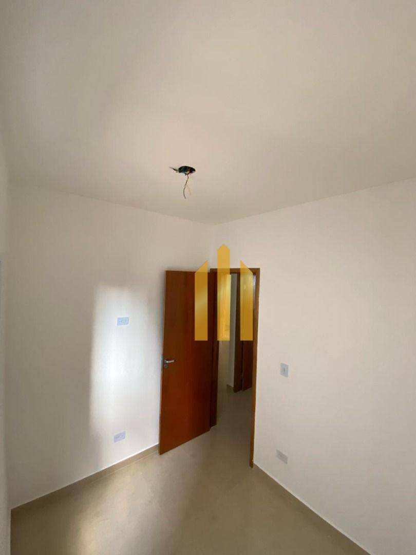 Apartamento à venda com 2 quartos, 40m² - Foto 12