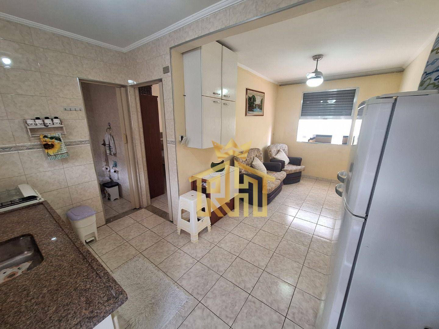 Apartamento à venda com 1 quarto, 38m² - Foto 1