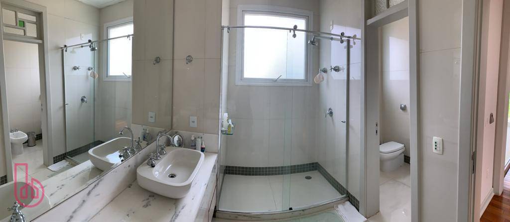 Casa de Condomínio à venda com 4 quartos, 400m² - Foto 25