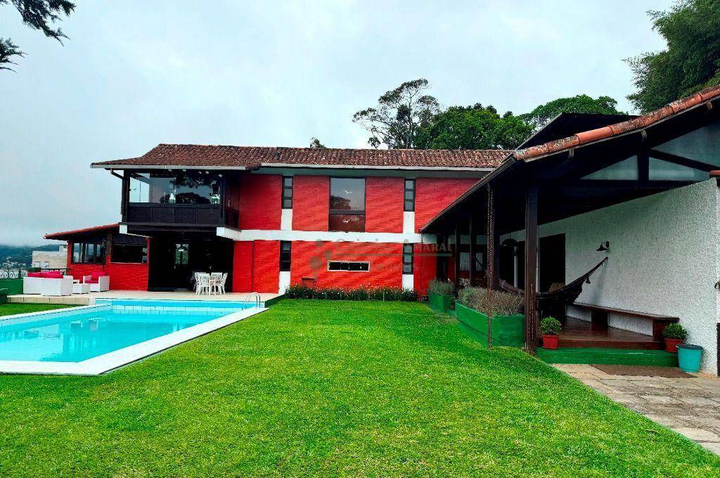 Casa à venda com 4 quartos, 440m² - Foto 2