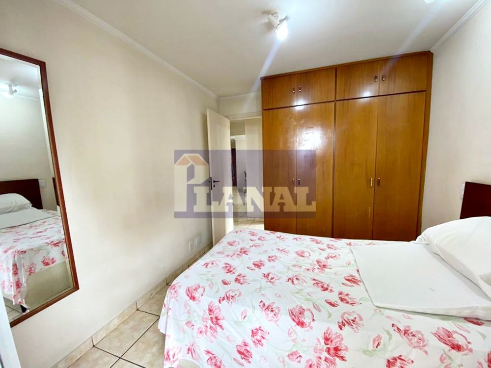 Apartamento à venda com 3 quartos, 121m² - Foto 23