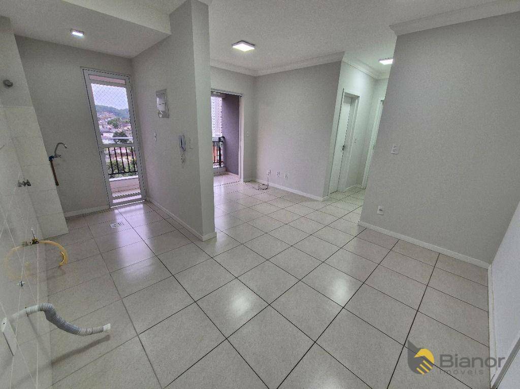 Apartamento à venda e aluguel com 2 quartos, 55m² - Foto 3