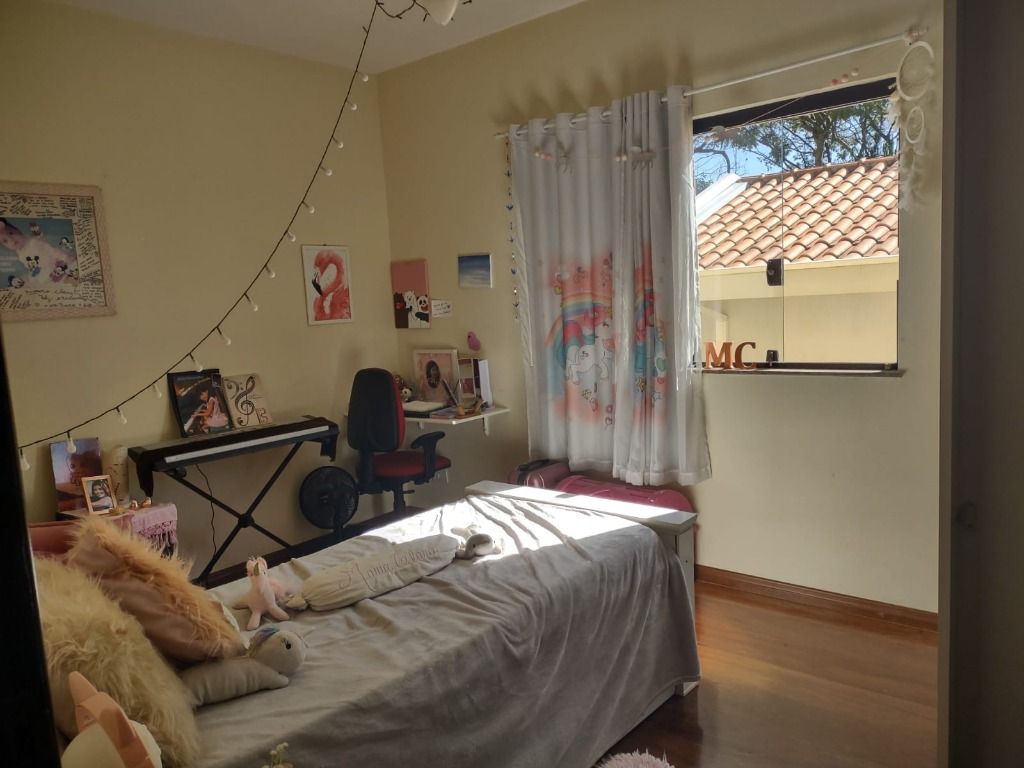 Casa de Condomínio para alugar com 3 quartos, 260m² - Foto 22